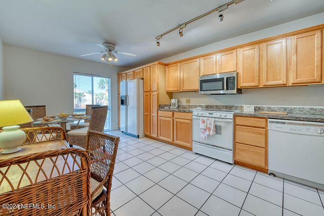 2321 COSTA VERDE Boulevard 201, Jacksonville Beach, FL 32250