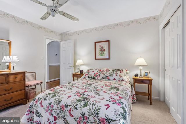 3 WINDSOR PL, Mount Holly, NJ 08060