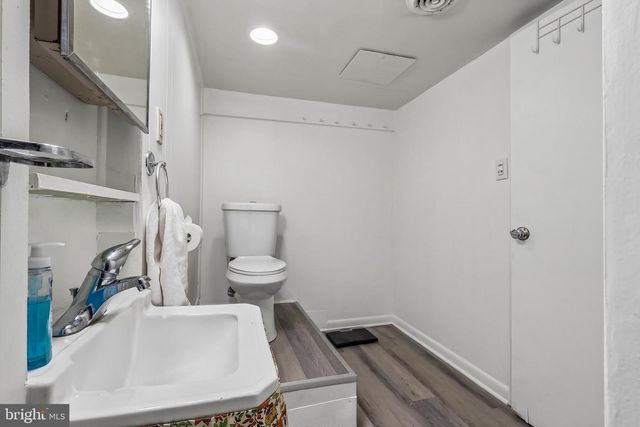 3 WINDSOR PL, Mount Holly, NJ 08060
