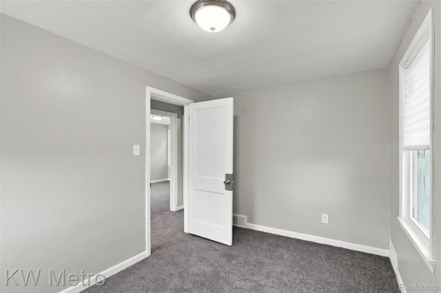 16141 Manor Street, Detroit, MI 48221