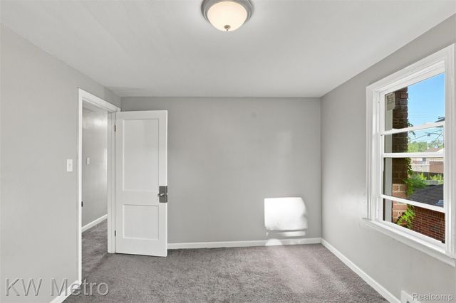 16141 Manor Street, Detroit, MI 48221