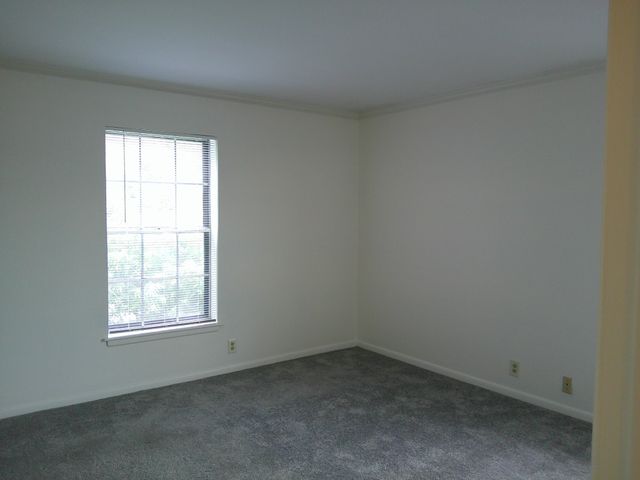 2116 Hobbs Rd Apt M19, Nashville, TN 37215