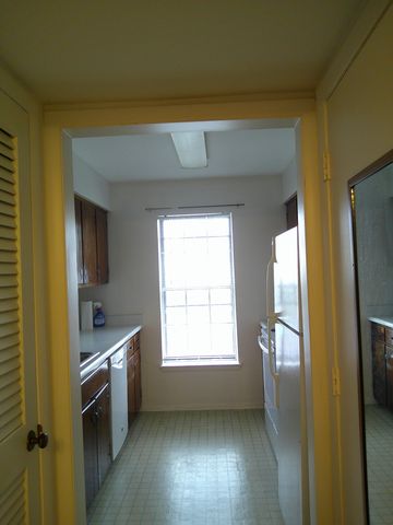 2116 Hobbs Rd Apt M19, Nashville, TN 37215