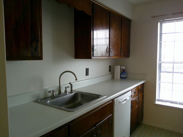 2116 Hobbs Rd Apt M19, Nashville, TN 37215