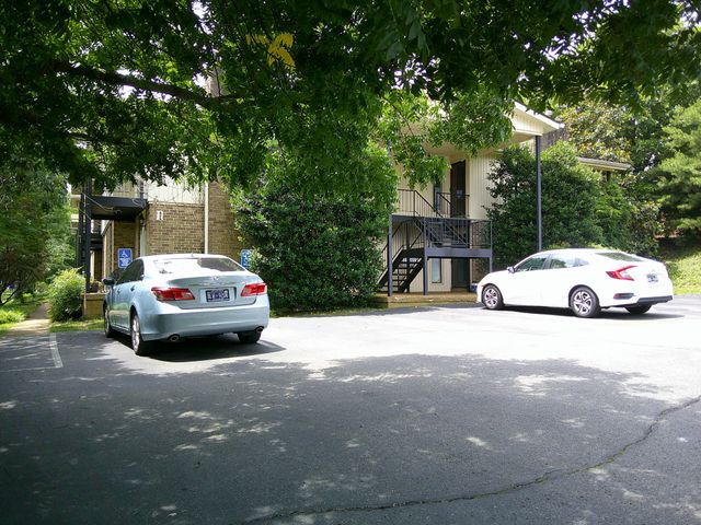 2116 Hobbs Rd Apt M19, Nashville, TN 37215