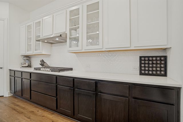 185 Ivy Parkway, Van Alstyne, TX 75495