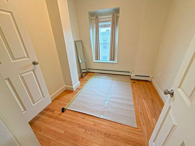 130 W 8th Street 3B, Boston, MA 02127