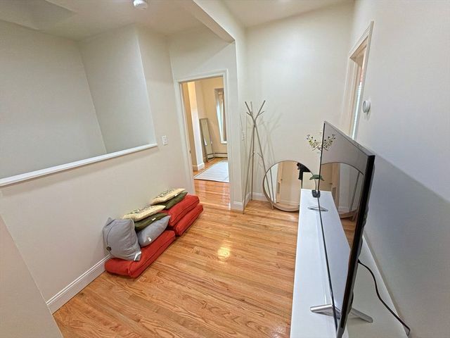 130 W 8th Street 3B, Boston, MA 02127