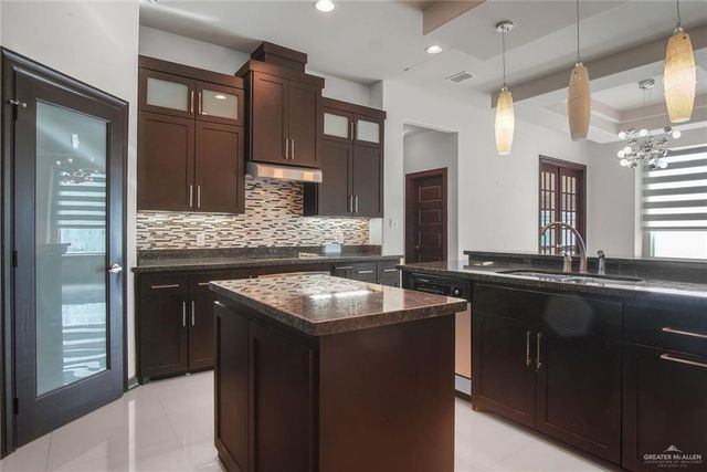 3104 Santa Monica, Mission, TX 78572