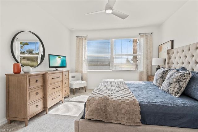 11751 Venetian Lagoon DR 104, Fort Myers, FL 33913