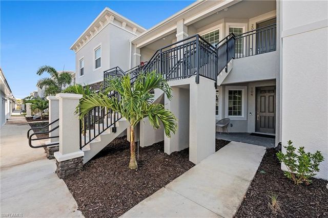 11751 Venetian Lagoon DR 104, Fort Myers, FL 33913