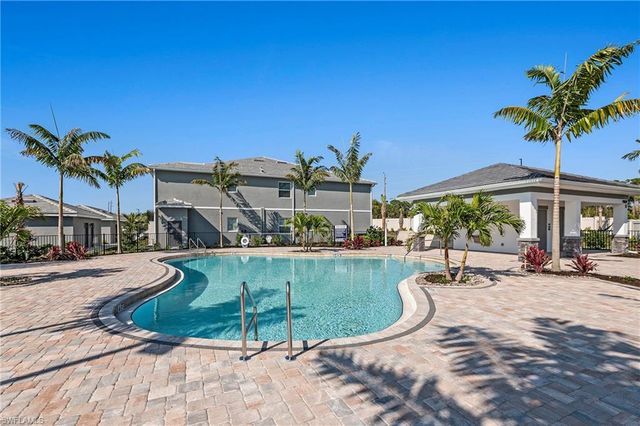 11751 Venetian Lagoon DR 104, Fort Myers, FL 33913
