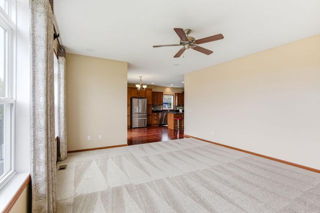 18849 64th Avenue N, Maple Grove, MN 55311