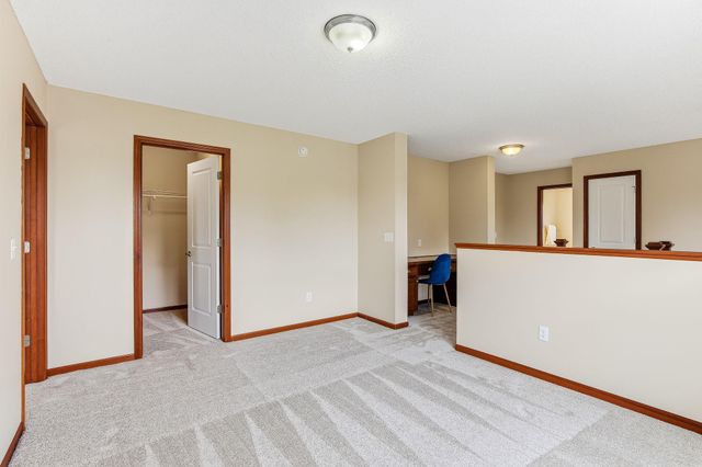 18849 64th Avenue N, Maple Grove, MN 55311