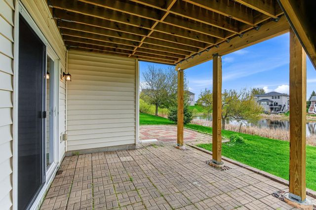 18849 64th Avenue N, Maple Grove, MN 55311