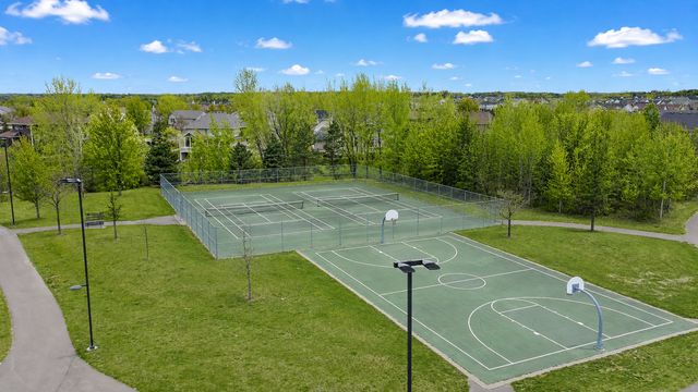 18849 64th Avenue N, Maple Grove, MN 55311