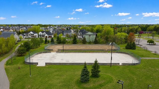 18849 64th Avenue N, Maple Grove, MN 55311