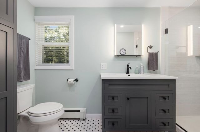 172 Broad Rock Rd, South Kingstown, RI 02879
