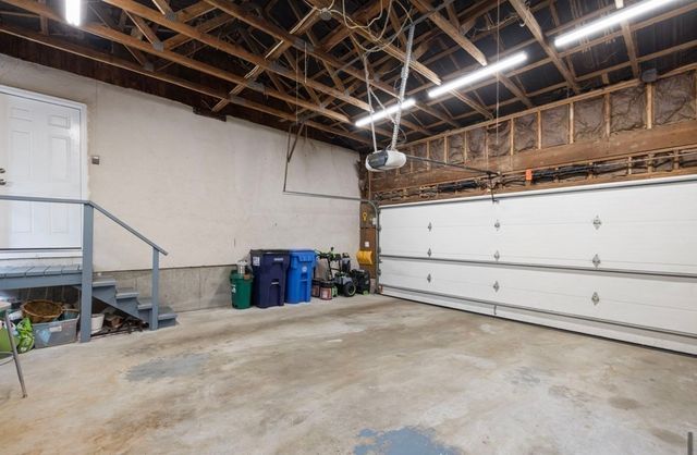 172 Broad Rock Rd, South Kingstown, RI 02879