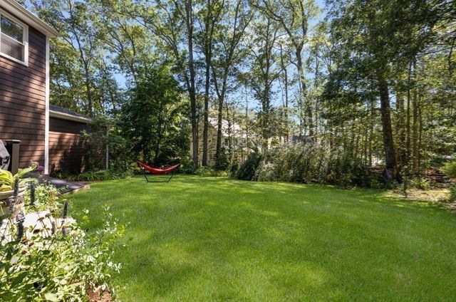 172 Broad Rock Rd, South Kingstown, RI 02879