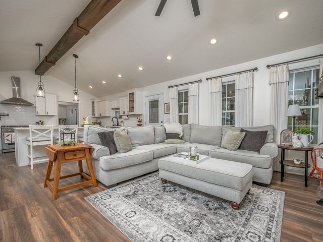 102 Woodlock Drive, Morehead, KY 40351