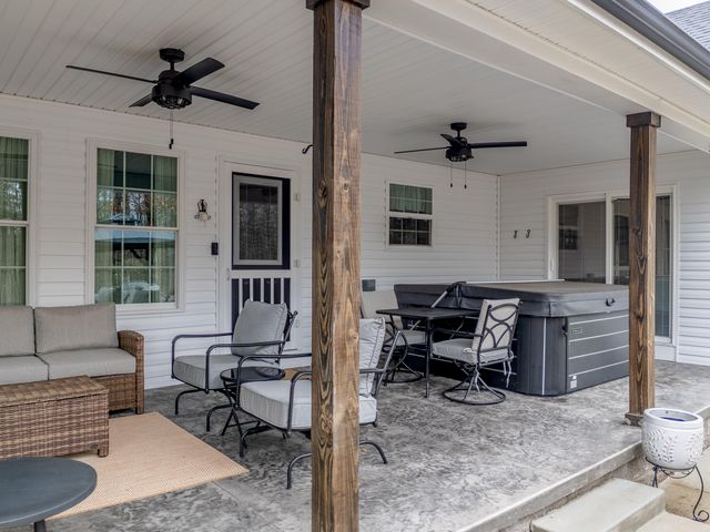 102 Woodlock Drive, Morehead, KY 40351