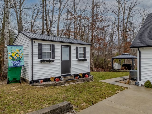 102 Woodlock Drive, Morehead, KY 40351