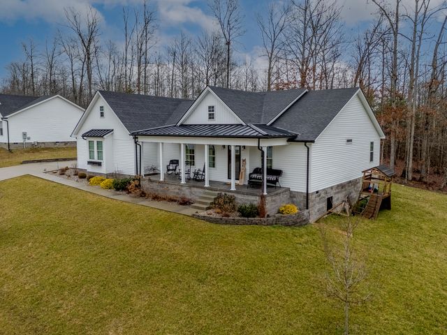 102 Woodlock Drive, Morehead, KY 40351