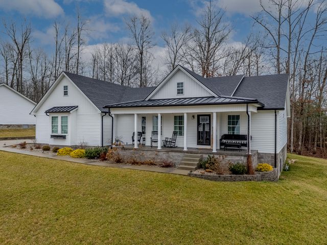 102 Woodlock Drive, Morehead, KY 40351