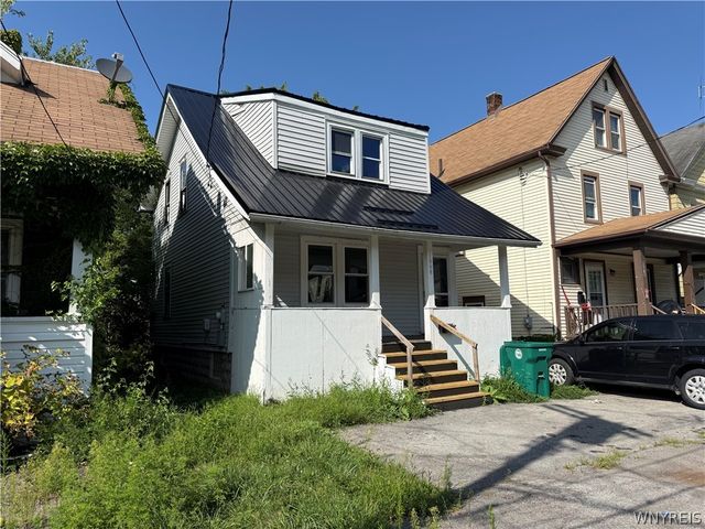 1868 Weston Avenue, Niagara Falls, NY 14305