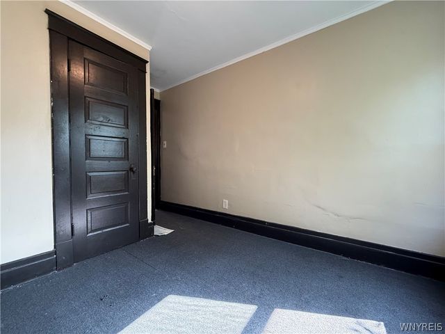 1868 Weston Avenue, Niagara Falls, NY 14305