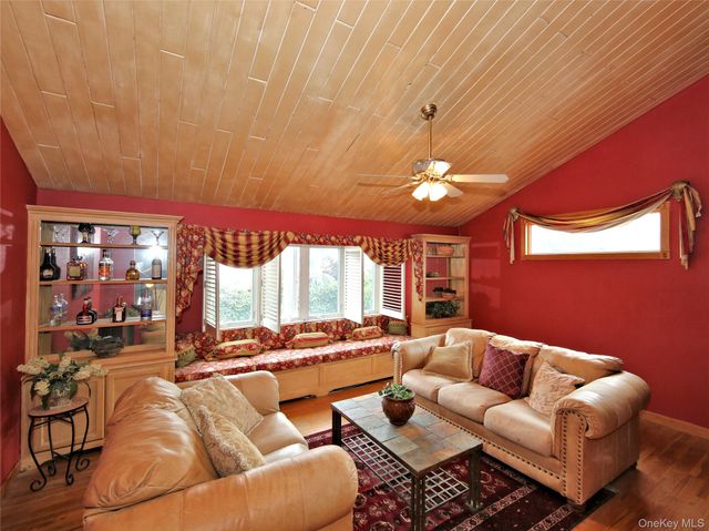 2959 Len Drive, Bellmore, NY 11710