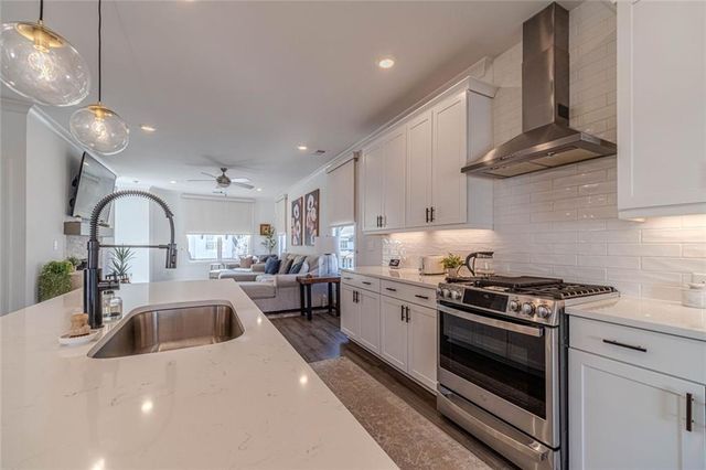 3824 Sage Park Way, Suwanee, GA 30024