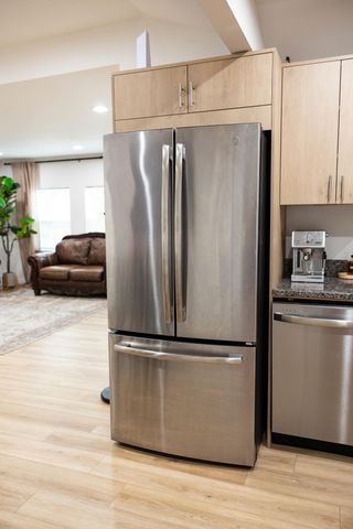 22436 Red Fox Trail, Wheatland, MO 65779