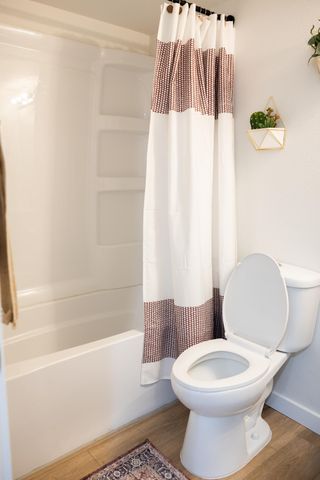 22436 Red Fox Trail, Wheatland, MO 65779