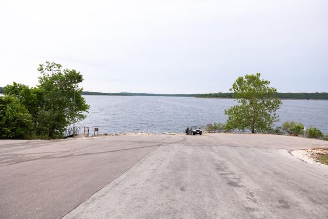 22436 Red Fox Trail, Wheatland, MO 65779