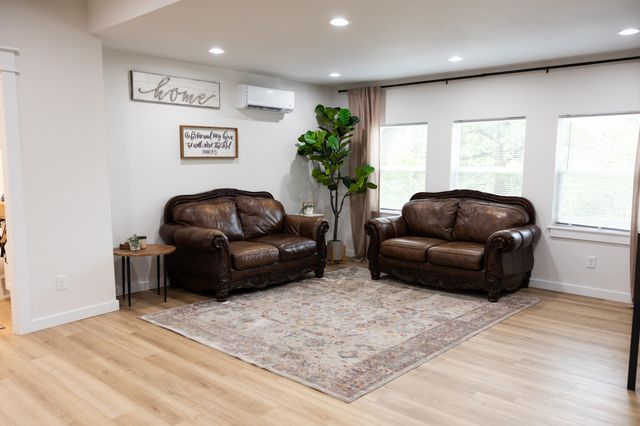 22436 Red Fox Trail, Wheatland, MO 65779