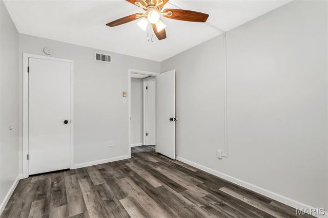 1680 Herault Place C, St Louis, MO 63125