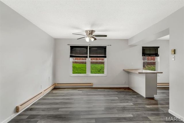 1680 Herault Place C, St Louis, MO 63125