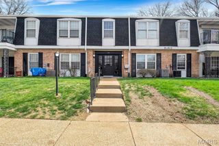 1680 Herault Place C, St Louis, MO 63125