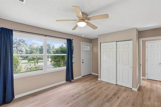 481 E Sharon Road, Glendale, OH 45246