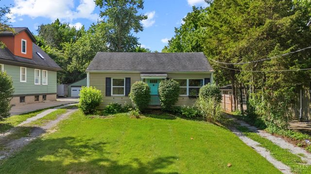 481 E Sharon Road, Glendale, OH 45246