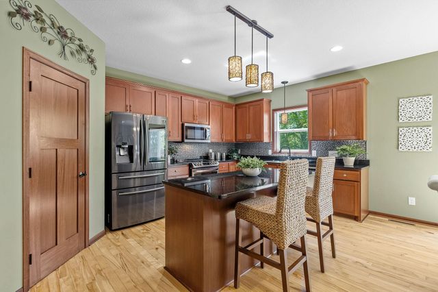 6960 Garland Lane N, Maple Grove, MN 55311