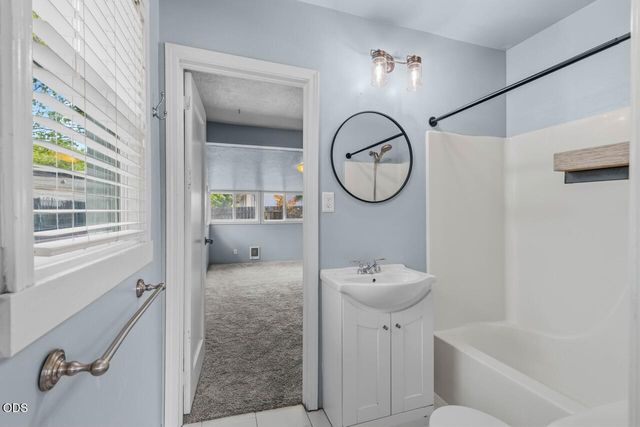 512 Austin Street, Medford, OR 97501
