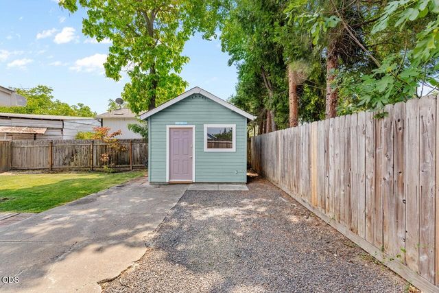512 Austin Street, Medford, OR 97501