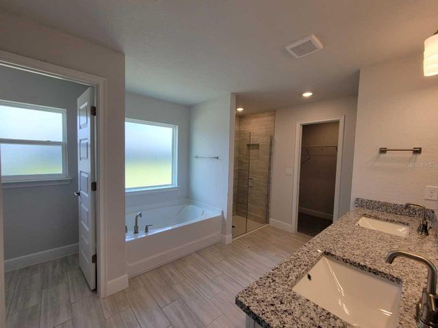 5702 SW 136TH AVENUE, Ocala, FL 34481