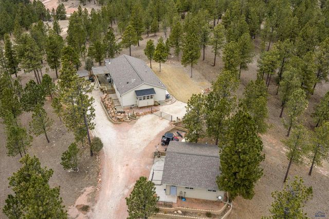 26701 GUNSMOKE LN, Custer, SD 57730