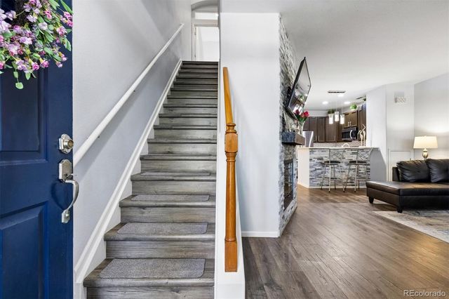 8304 Stonybridge Circle, Littleton, CO 80126