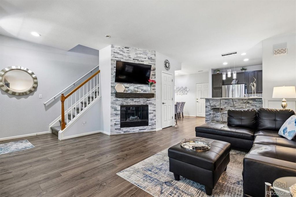 8304 Stonybridge Circle, Littleton, CO 80126