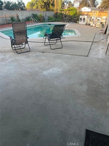 12256 Allegheny Street, Sun Valley, CA 91352